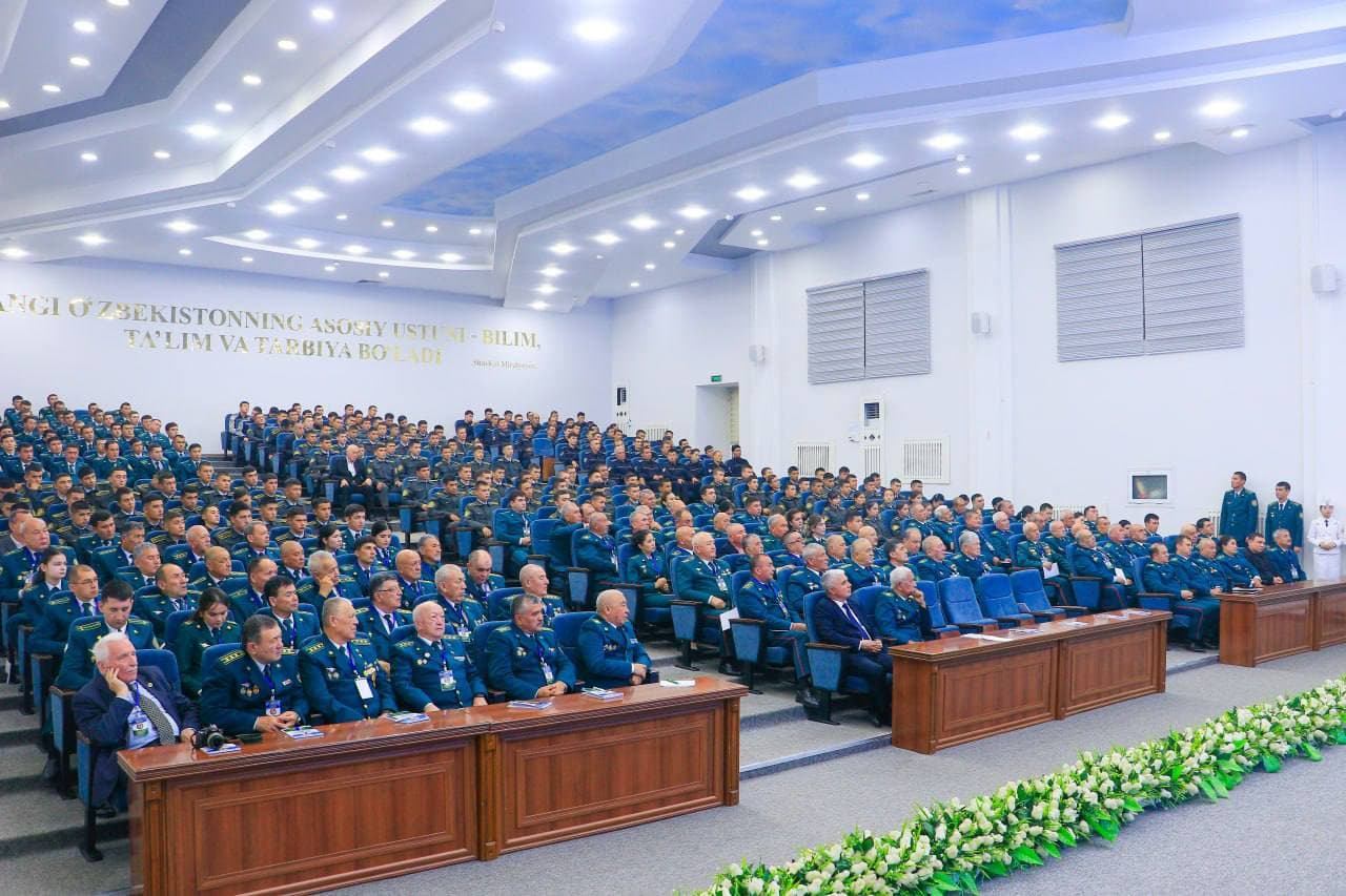 Andijonda “Uch avlod” konferensiyasi: ustozlar tajribasi yoshlar bilan baham ko‘rildi, faol faxriylar va tanlov g‘oliblari taqdirlandi