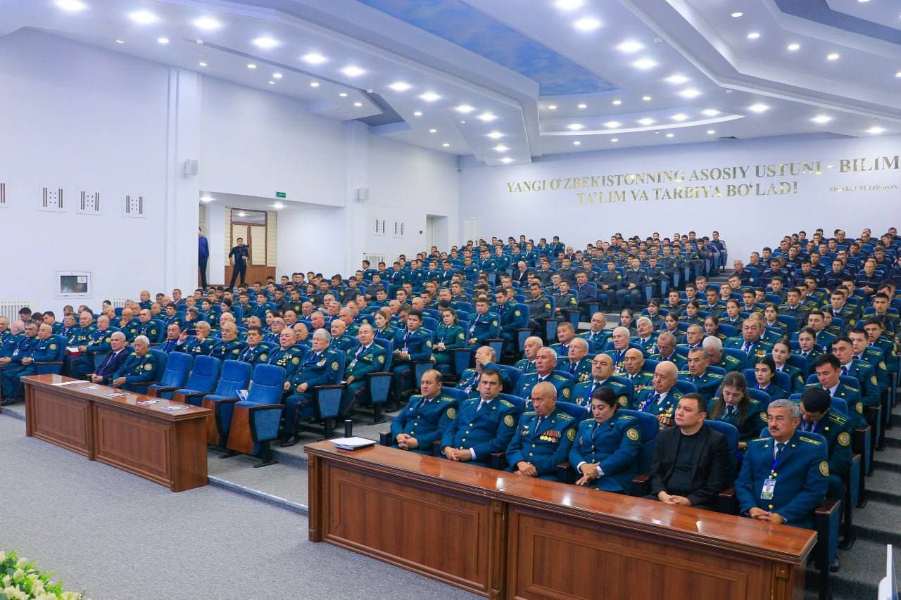 Andijonda “Uch avlod” konferensiyasi: ustozlar tajribasi yoshlar bilan baham ko‘rildi, faol faxriylar va tanlov g‘oliblari taqdirlandi