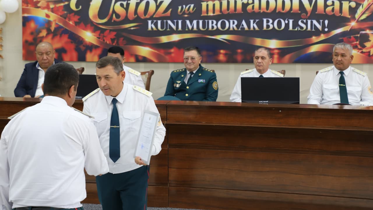 В Институте повышения квалификации МВД завершился специальный учебный курс по управлению беспилотными летательными аппаратами для инспекторов профилактики