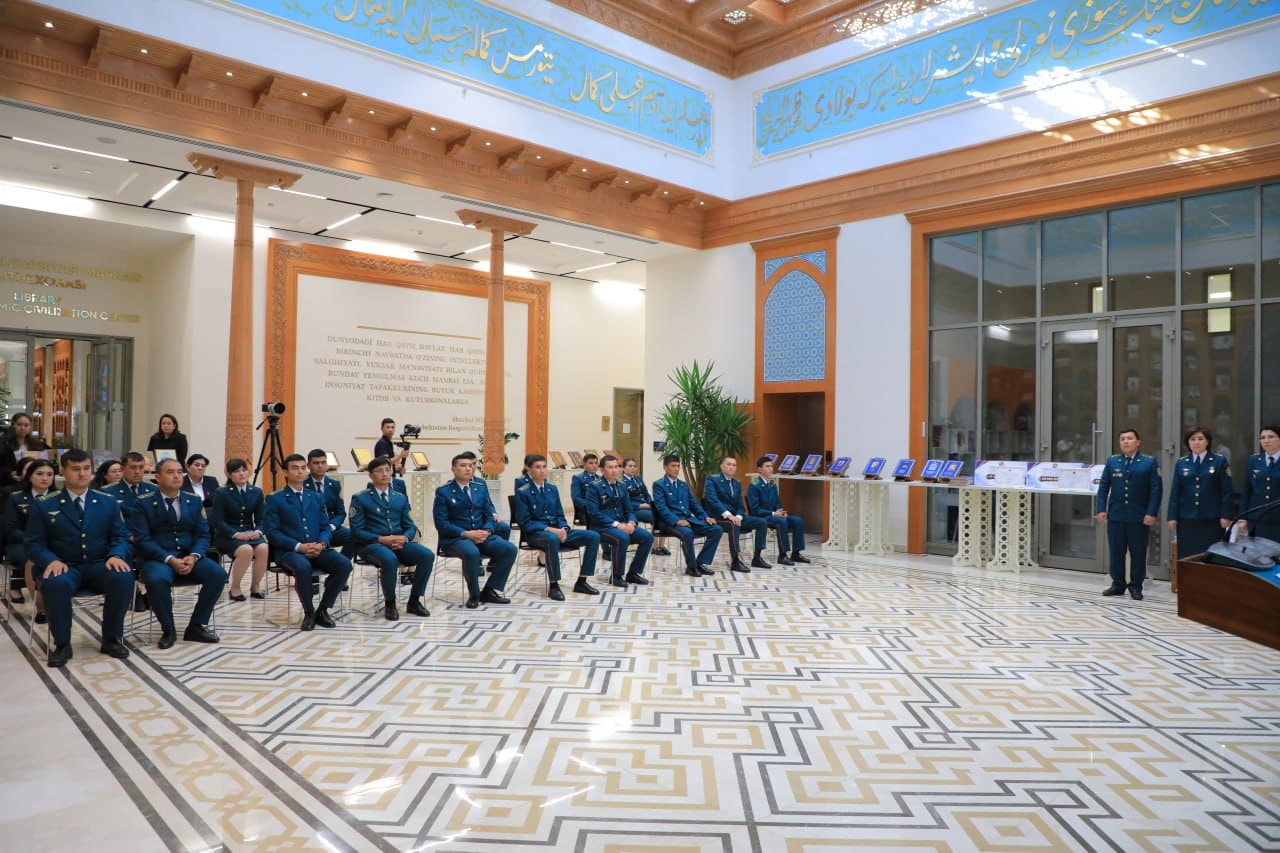 Ички ишлар вазирлиги ва Ислом цивилизацияси маркази ўртасида ҳамкорлик меморандуми имзоланиб, “Энг яхши китобхон” танлови ғолиблари тақдирланди