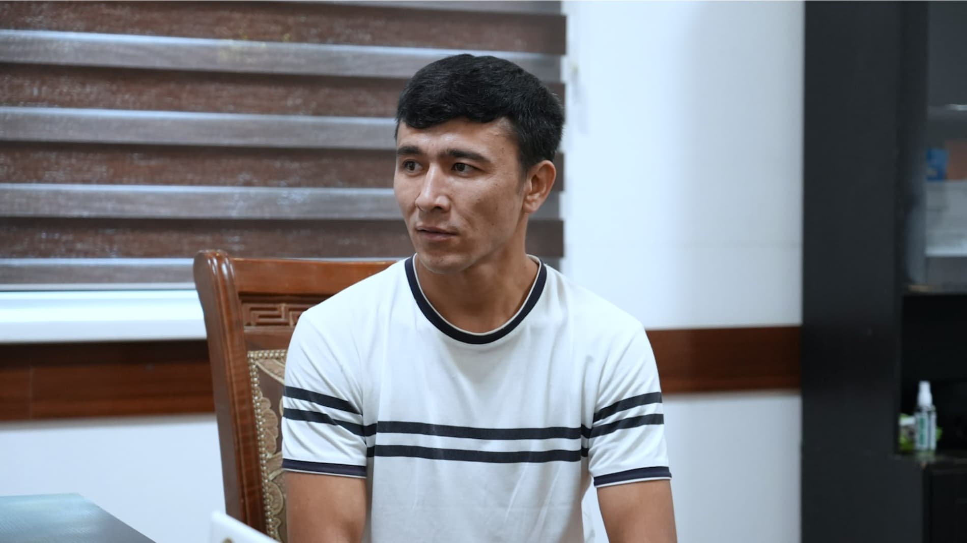 Начальник УВД Андижанской области провел в Балыкчинском районе выездной прием, направленный на рассмотрение обращений граждан по социальным и правовым вопросам