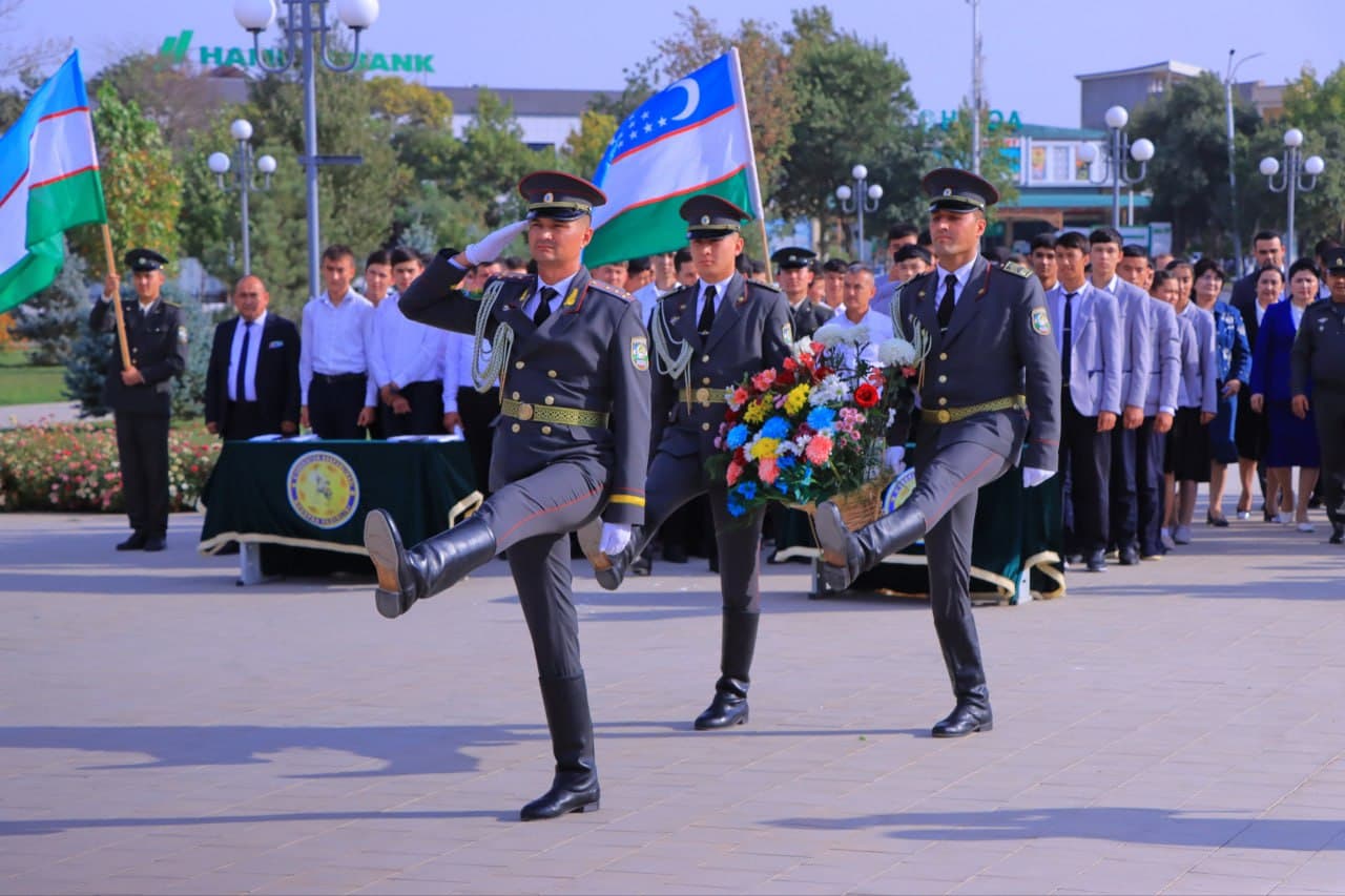 Jizzaxda “Vatan tayanchi” a’zolariga ko‘krak nishonlari topshirildi