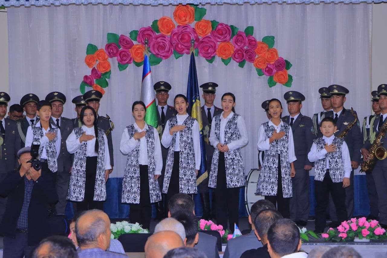 Navoiylik maktab o‘quvchilariga yuksak ishonch bildirildi