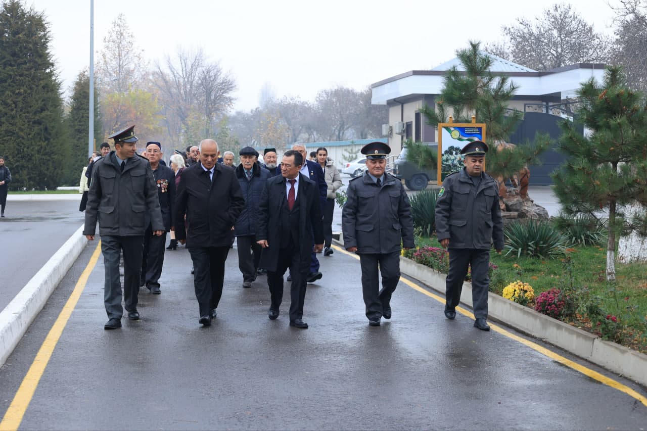 Mudofaa vazirligi huzuridagi Jamoatchilik kengashi a’zolari ishtirokida uch avlod uchrashuvi o‘tkazildi