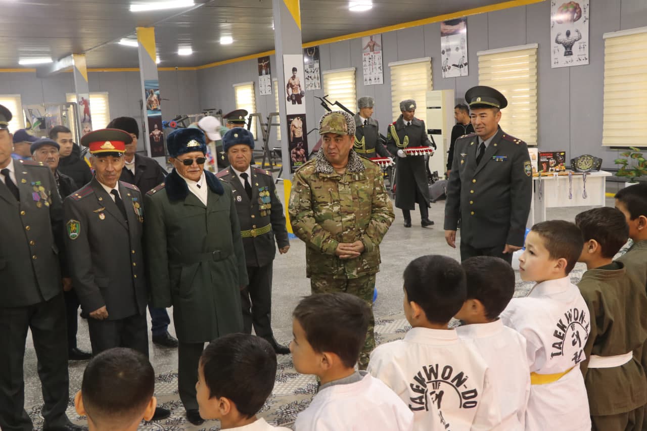 Nishondagi harbiy qismda barcha sharoitlarga ega sport zal foydalanishga topshirildi