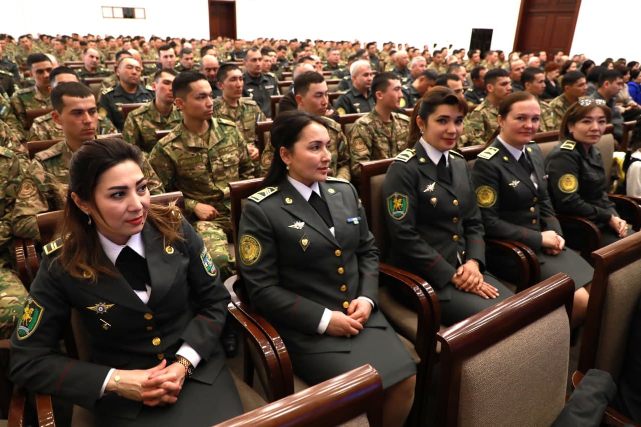 Harbiy okrug va muassasalarda bayram tantanalari o‘tkazildi