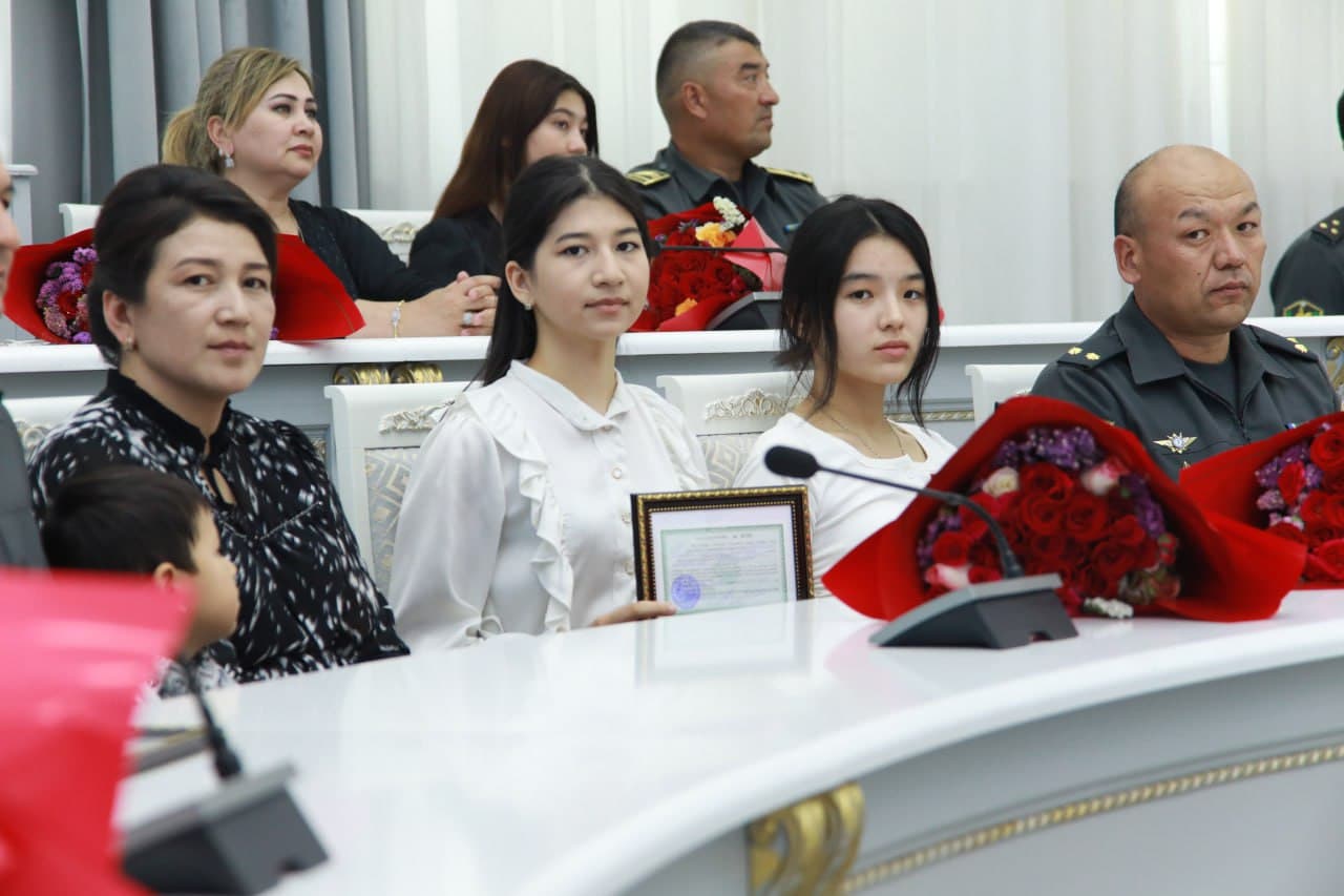 Harbiy xizmatchilarning farzandlariga imtiyozli tavsiyanomalar topshirildi