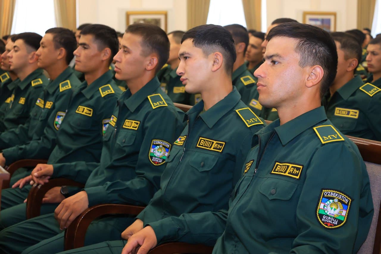 Mard askarga maʼnaviy sovgʻa