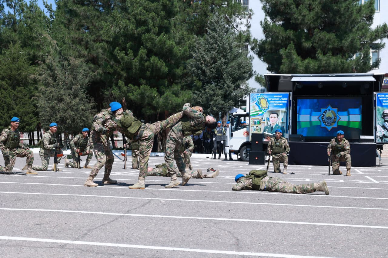 Harbiy qismdagi ochiq eshiklar kuni uch avlod vakillarini birlashtirdi