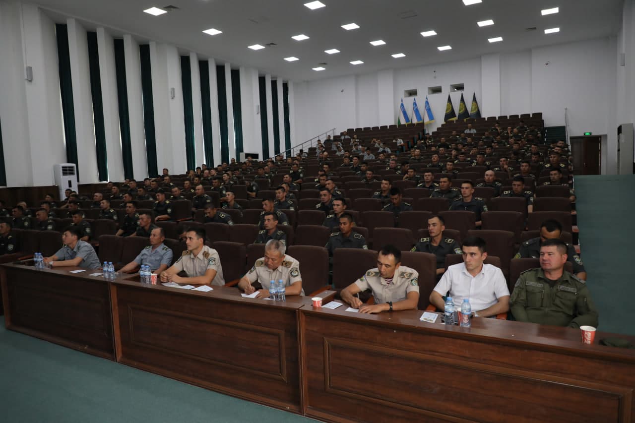 В Термезе состоялся «Форум сержантов»