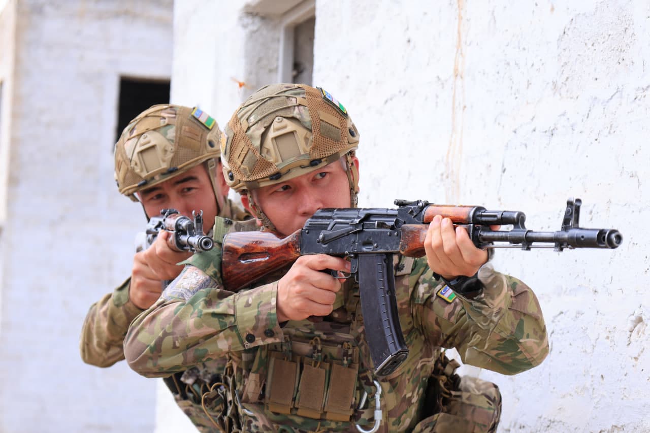 Training aimed at enhancing command skills