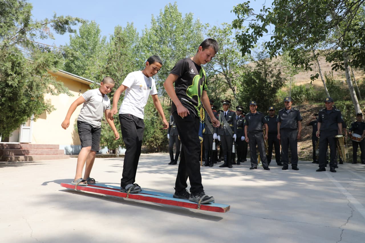 Народ и армия – едины