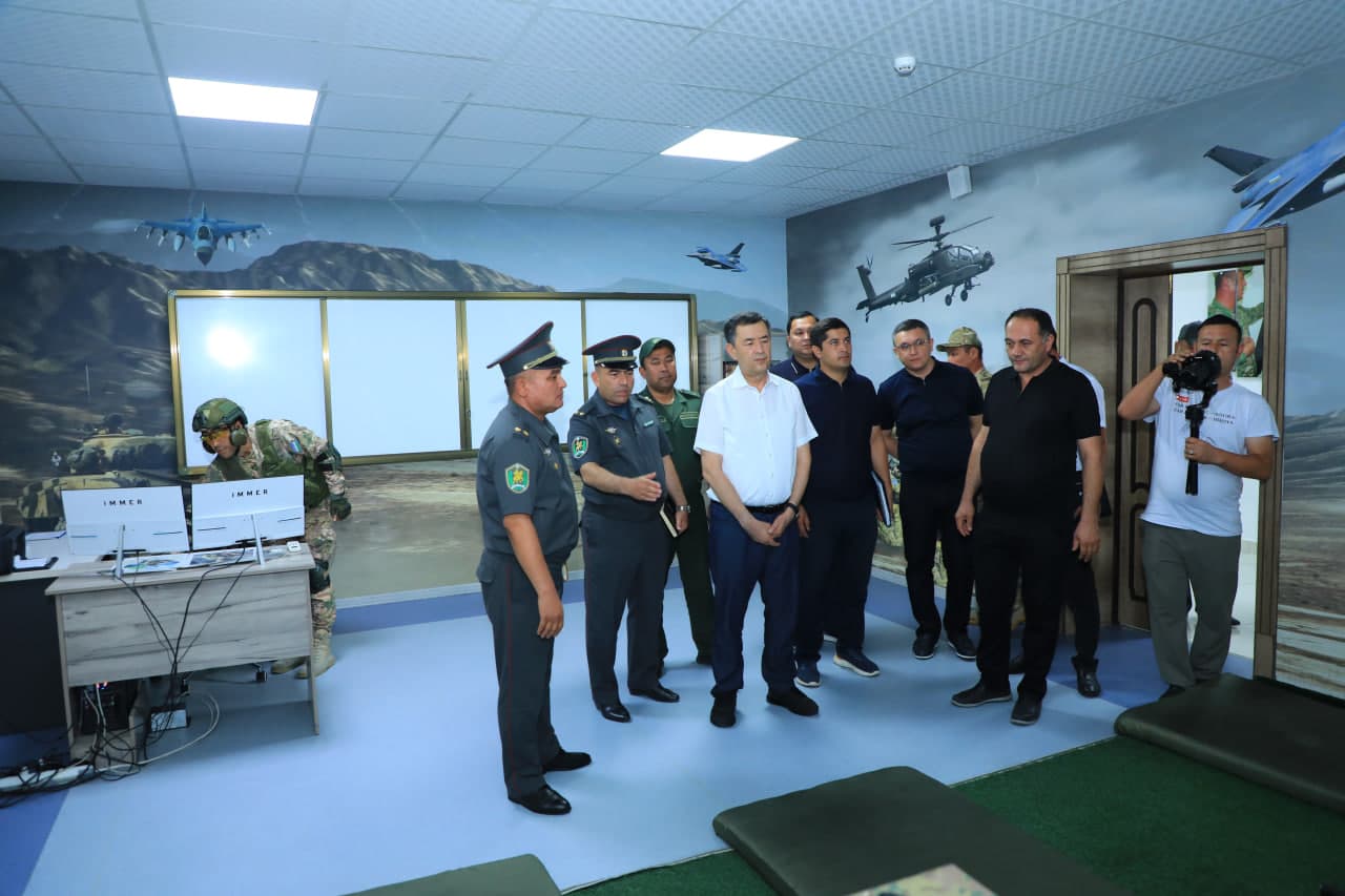 Sirdaryoda “Jasorat maktabi” o‘quv yig‘ini yakunlandi