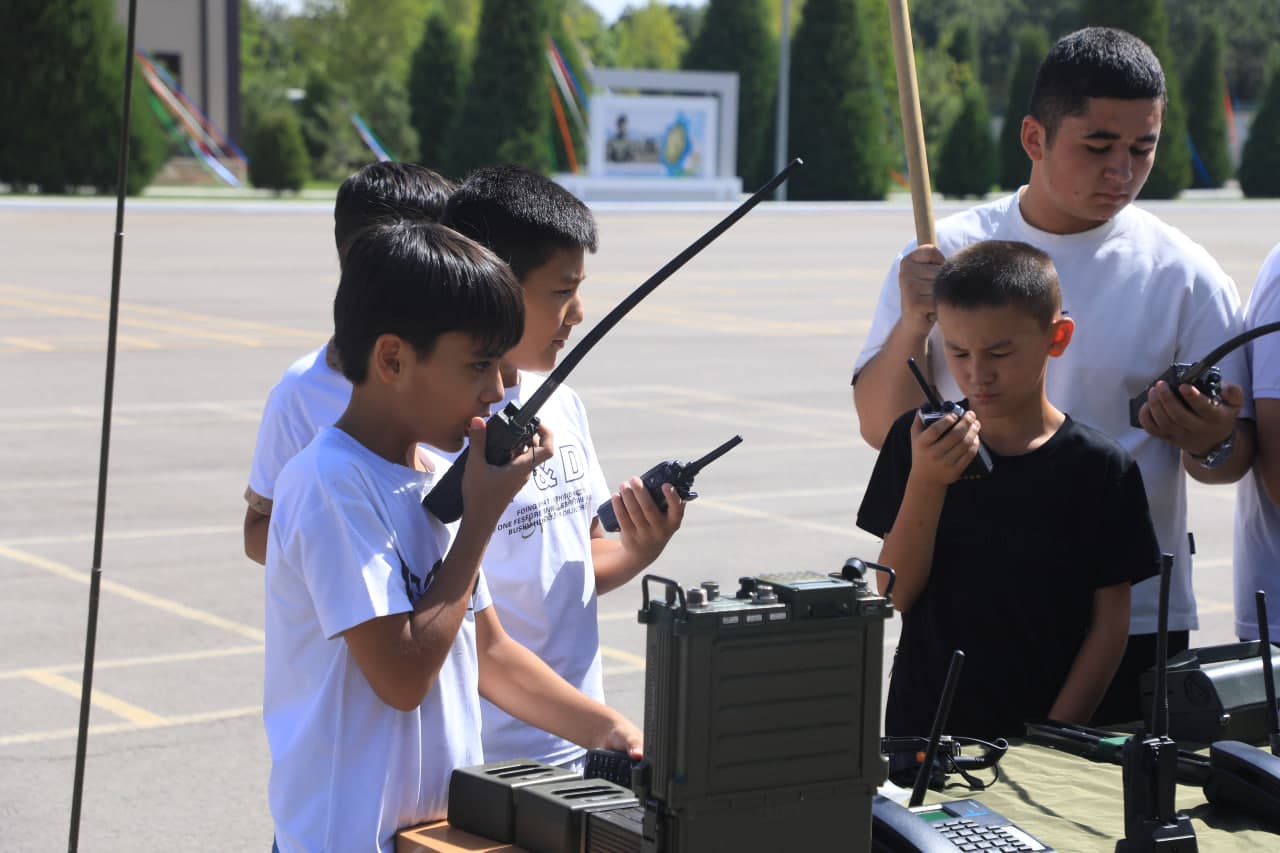 Chirchiq garnizonidagi harbiy qismda “Ochiq eshiklar kuni” o‘tkazildi