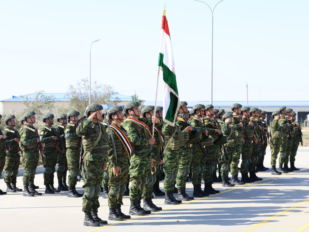 “Birlik – 2025”: O‘zbekistonda beshta davlat ishtirokida yirik harbiy o‘quv mashg‘uloti boshlandi