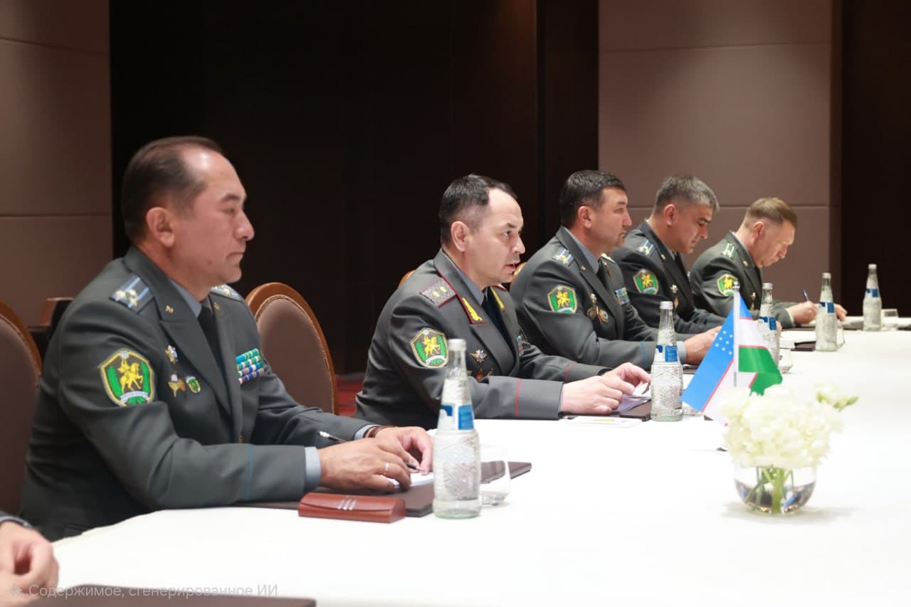 Oʻzbekiston mudofaa vaziri ozarboyjonlik hamkasbi bilan uchrashdi