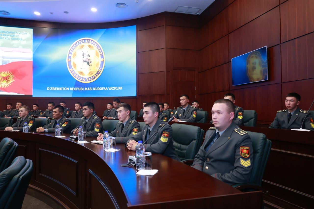 Кыргызская делегация ознакомилась с деятельностью Университета военной безопасности и обороны
