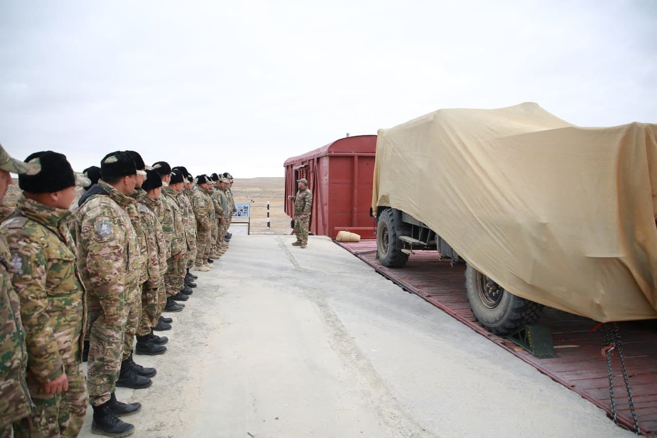 Harbiy texnikalarni temiryo‘l transportida tashish bo‘yicha mashg‘ulot o‘tkazildi