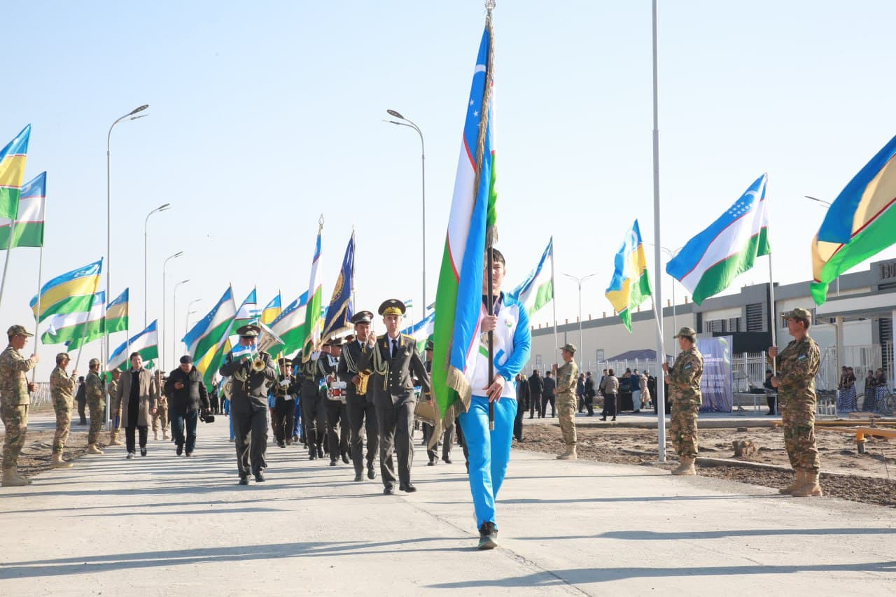 Bir Vatan, bir el, bir bayroq — milliy g‘ururimiz timsoli