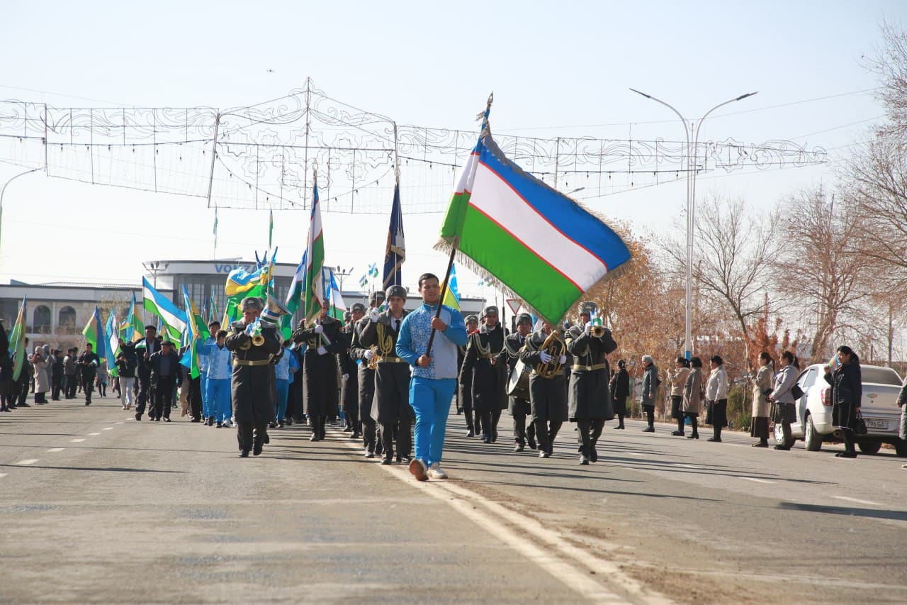 Bir Vatan, bir el, bir bayroq — milliy g‘ururimiz timsoli