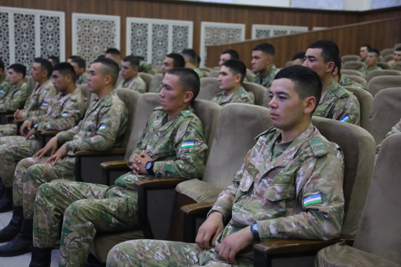 Nukus garnizonida avlodlar uchrashuvi bo‘lib o‘tdi