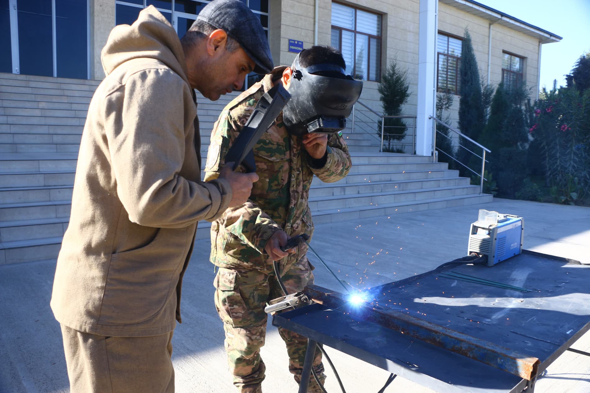 Denovda 100 nafar yoshlar “Jasorat maktabi” yig‘inida toblandi