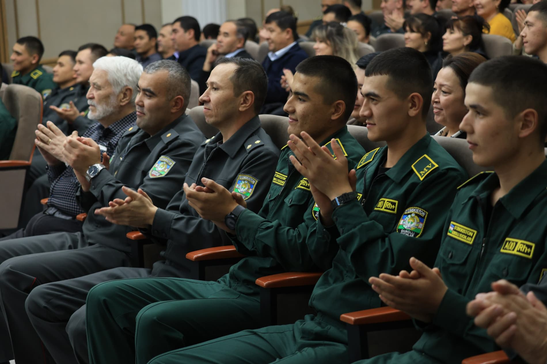 Mudofaa vazirligida tantanali tadbir o‘tkazildi