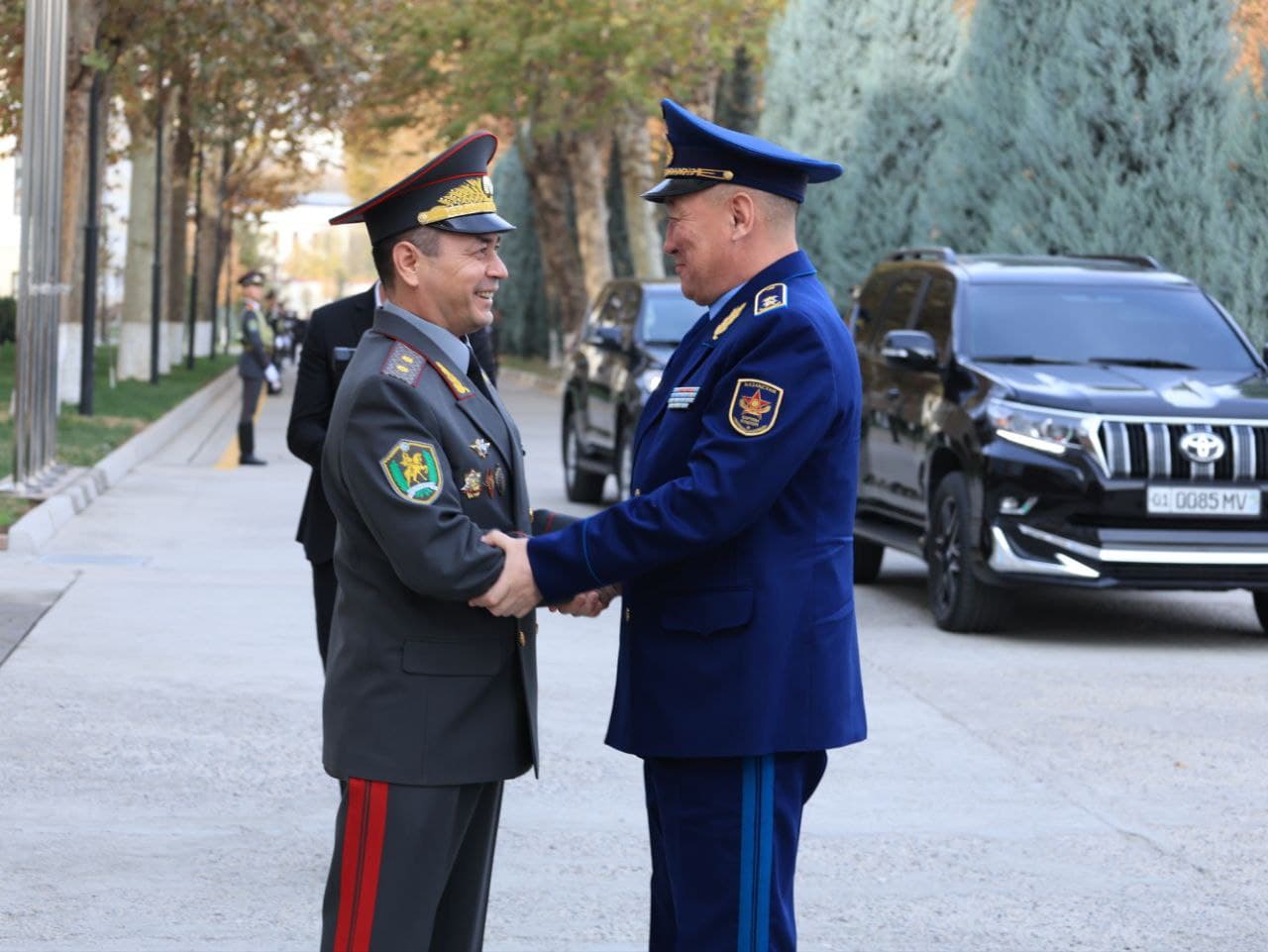 Qozog‘iston harbiy delegatsiyasi O‘zbekistonga tashrif buyurdi