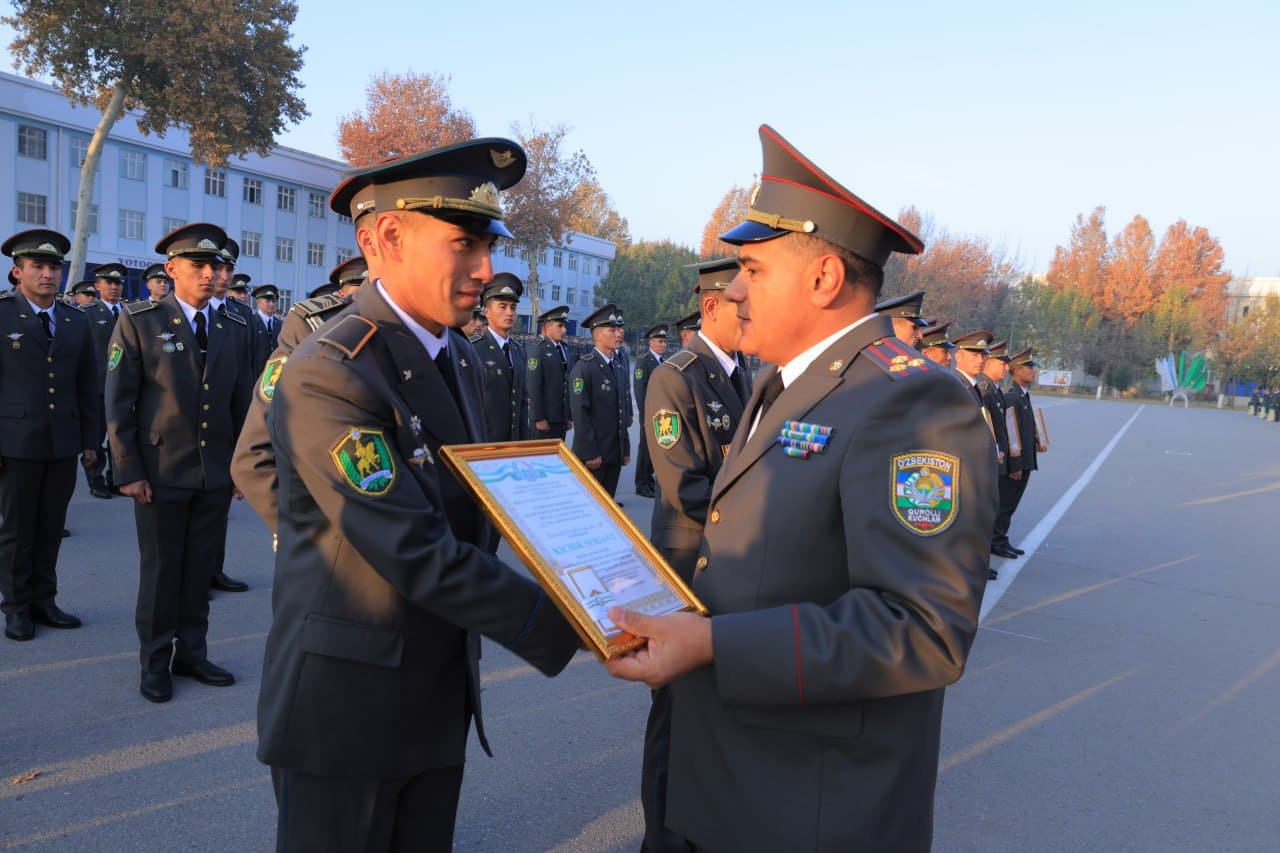 Serjantlar tayyorlash oliy maktabida bitiruv marosimi tantanali tarzda o‘tkazildi