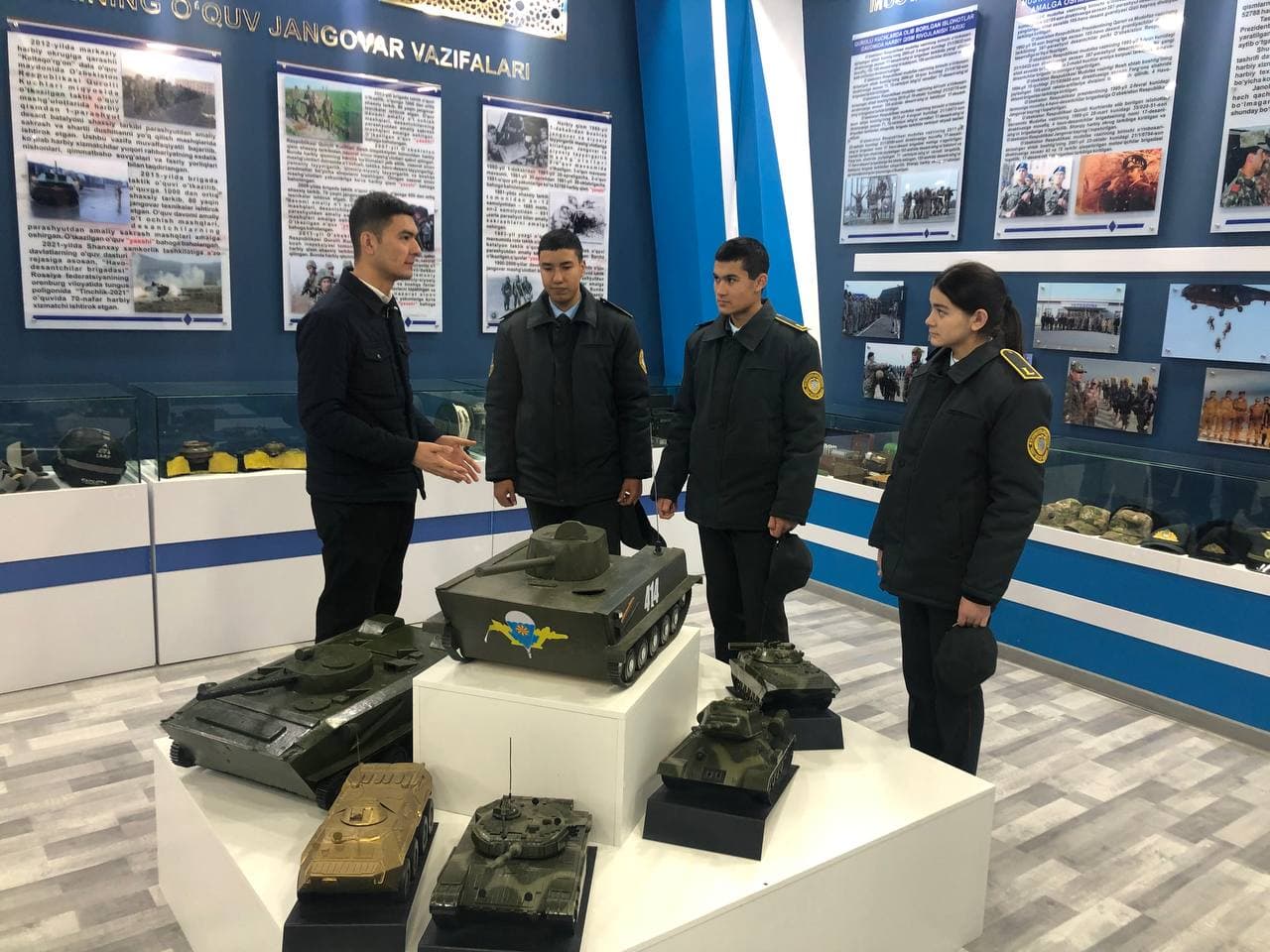 Один день в воинской части