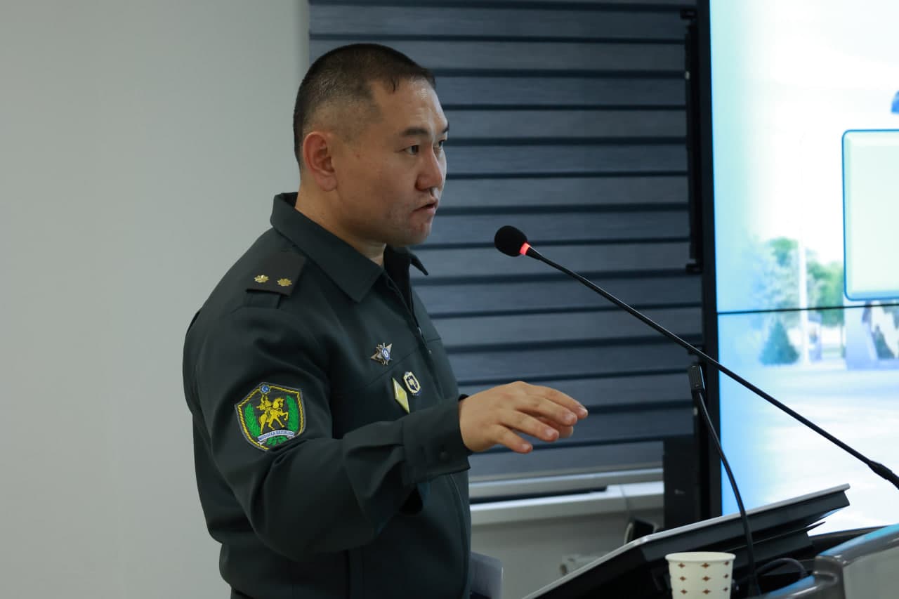 “Qoʻshinlar boshqaruvini amalga oshirishda avtomatlashtirilgan boshqaruv tizimini qoʻllashning oʻrni va nufuzi” mavzusida xalqaro ilmiy-amaliy konferensiya boʻlib oʻtdi