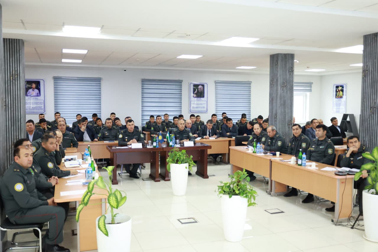 “Qoʻshinlar boshqaruvini amalga oshirishda avtomatlashtirilgan boshqaruv tizimini qoʻllashning oʻrni va nufuzi” mavzusida xalqaro ilmiy-amaliy konferensiya boʻlib oʻtdi