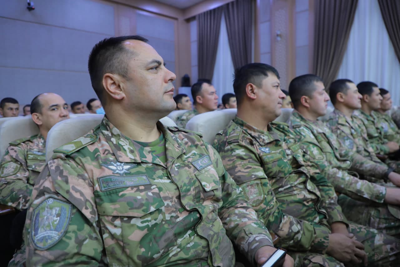 Harbiy xizmatchilarning huquqiy savodxonligi yo‘lida