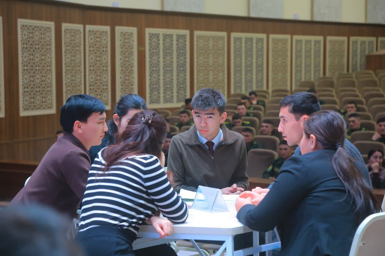 К 585-летию со дня рождения Навои организована интеллектуальная игра «Заковат»