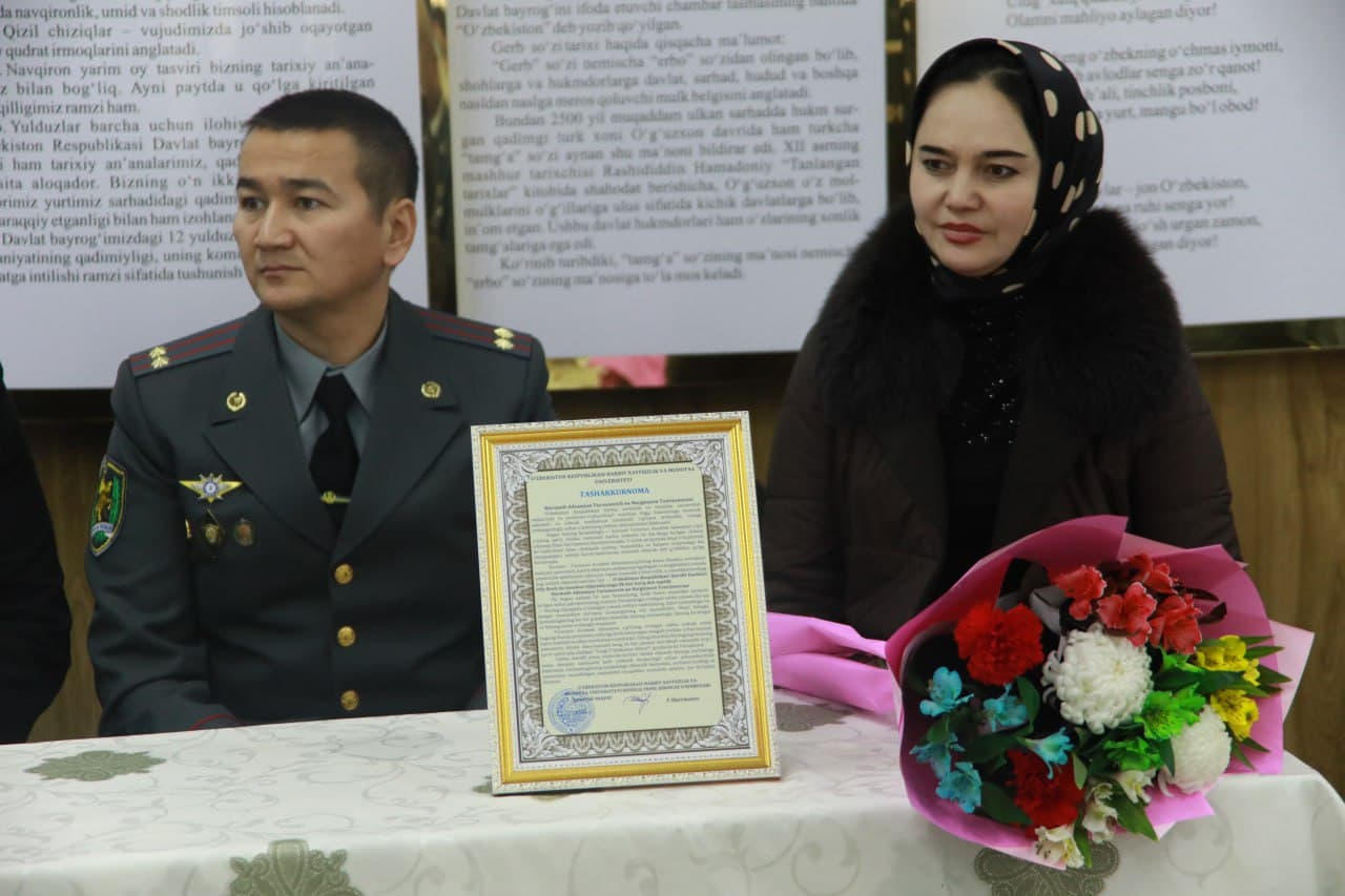 “Oliy Bosh Qo‘mondon” davlat stipendiyasi sohiblarini ota-onalariga tashakkurnomalar topshirildi