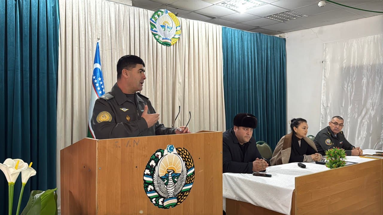 “Oliy Bosh Qo‘mondon” davlat stipendiyasi sohiblarini ota-onalariga tashakkurnomalar topshirildi