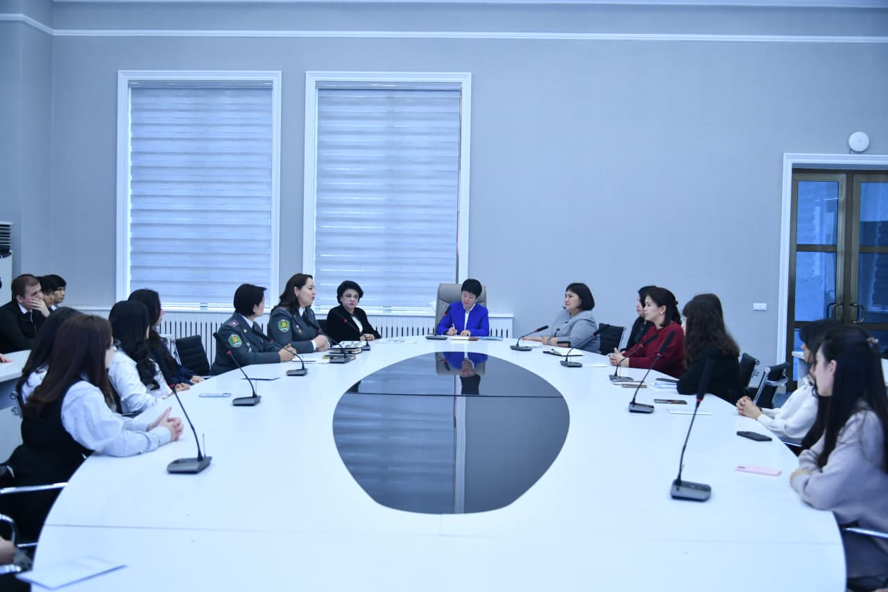 Ilmli ayol – jamiyat ko‘zgusi