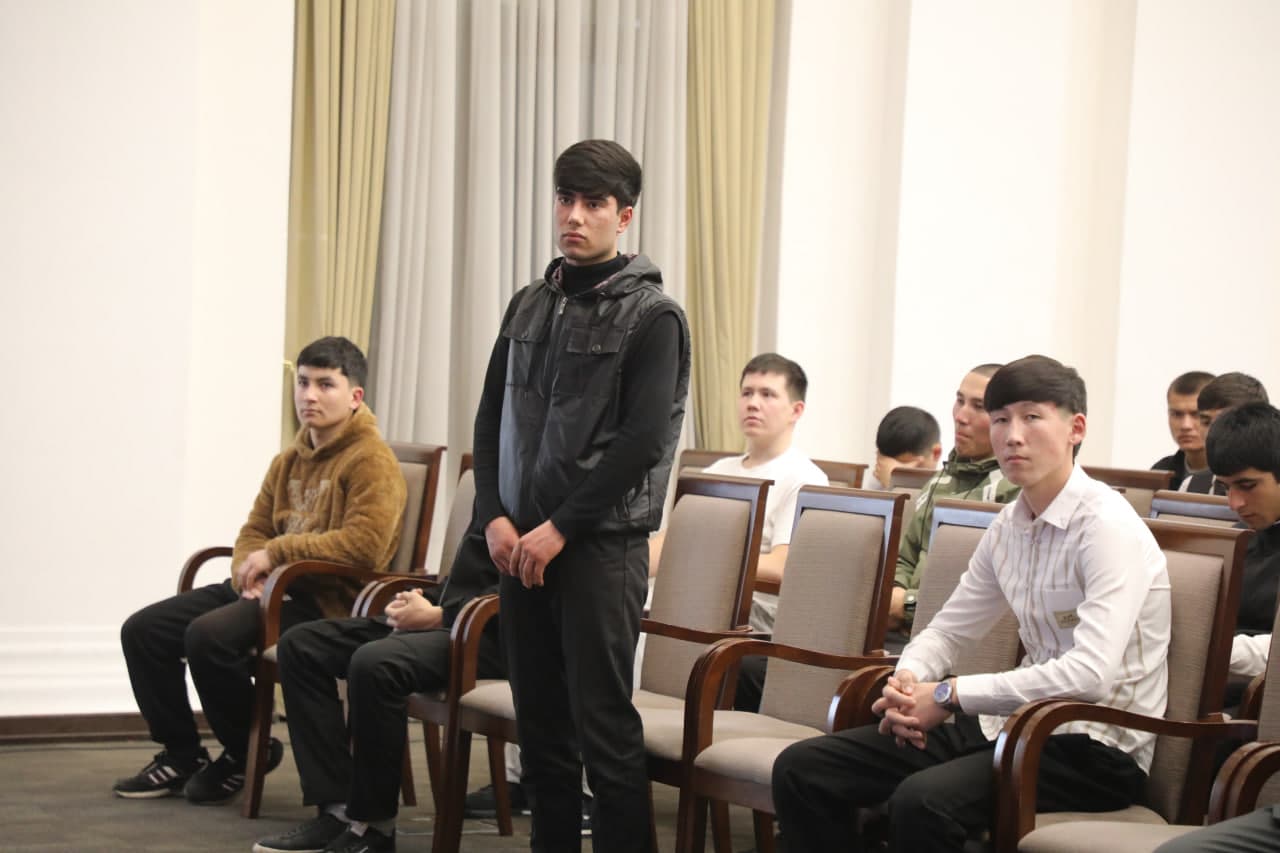 Kelajak himoyachilari bilan ochiq muloqot