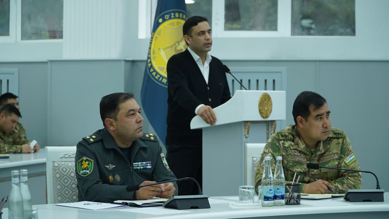 Harbiy intizom masalalari muhokama qilindi