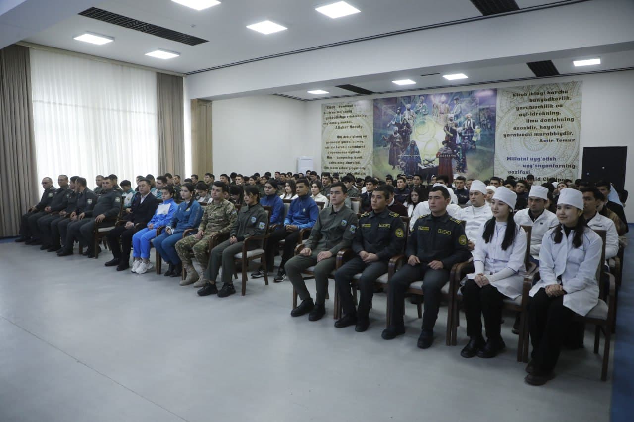 Yoshlar bilan ochiq muloqot