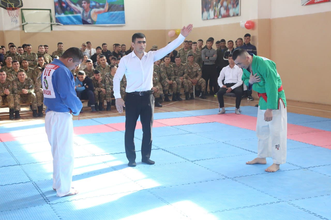 Angrenda “Komandir kubogi” uchun kurash musobaqasi o‘tkazildi