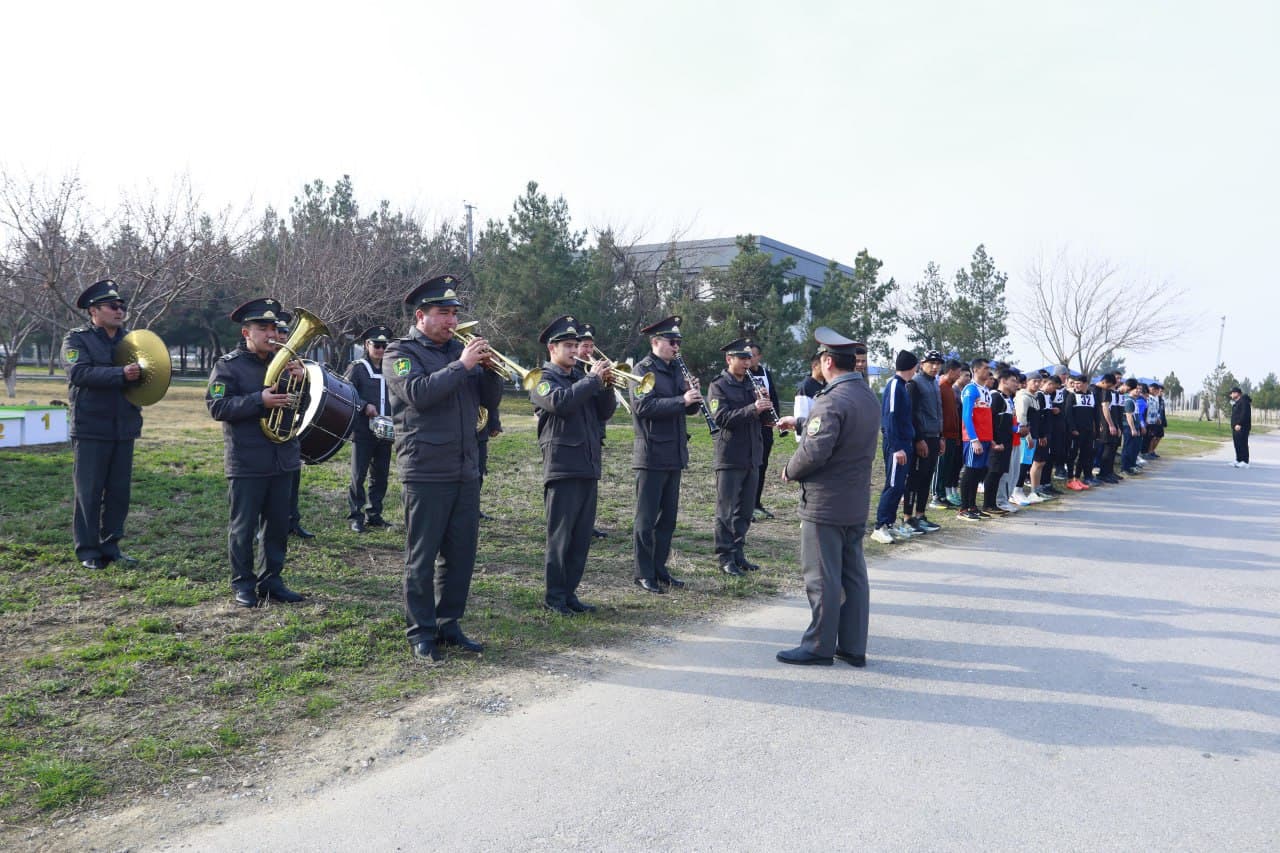 Sharqiy harbiy okrugda “Qo‘mondon kubogi” uchun marafon o‘tkazildi