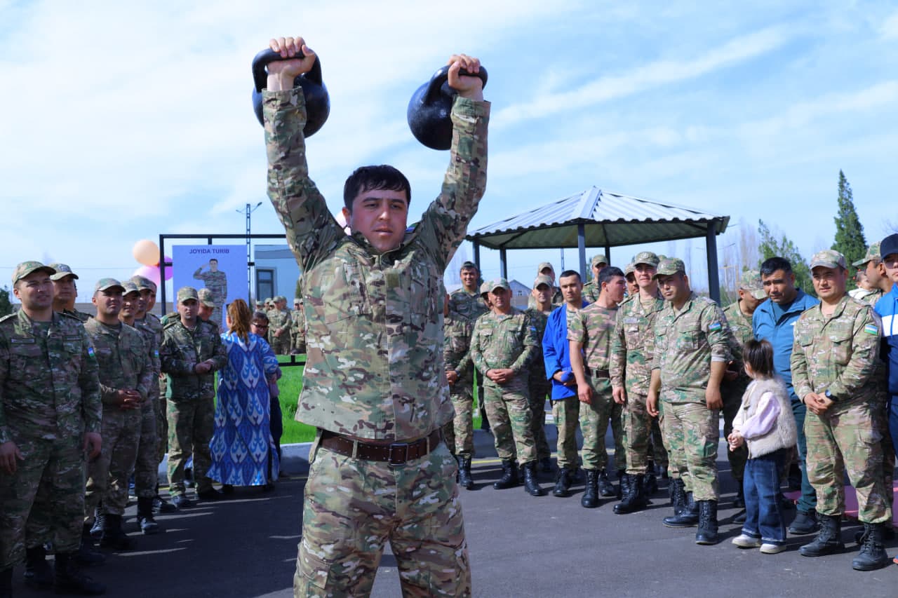 Sharqona yangi yil sayli