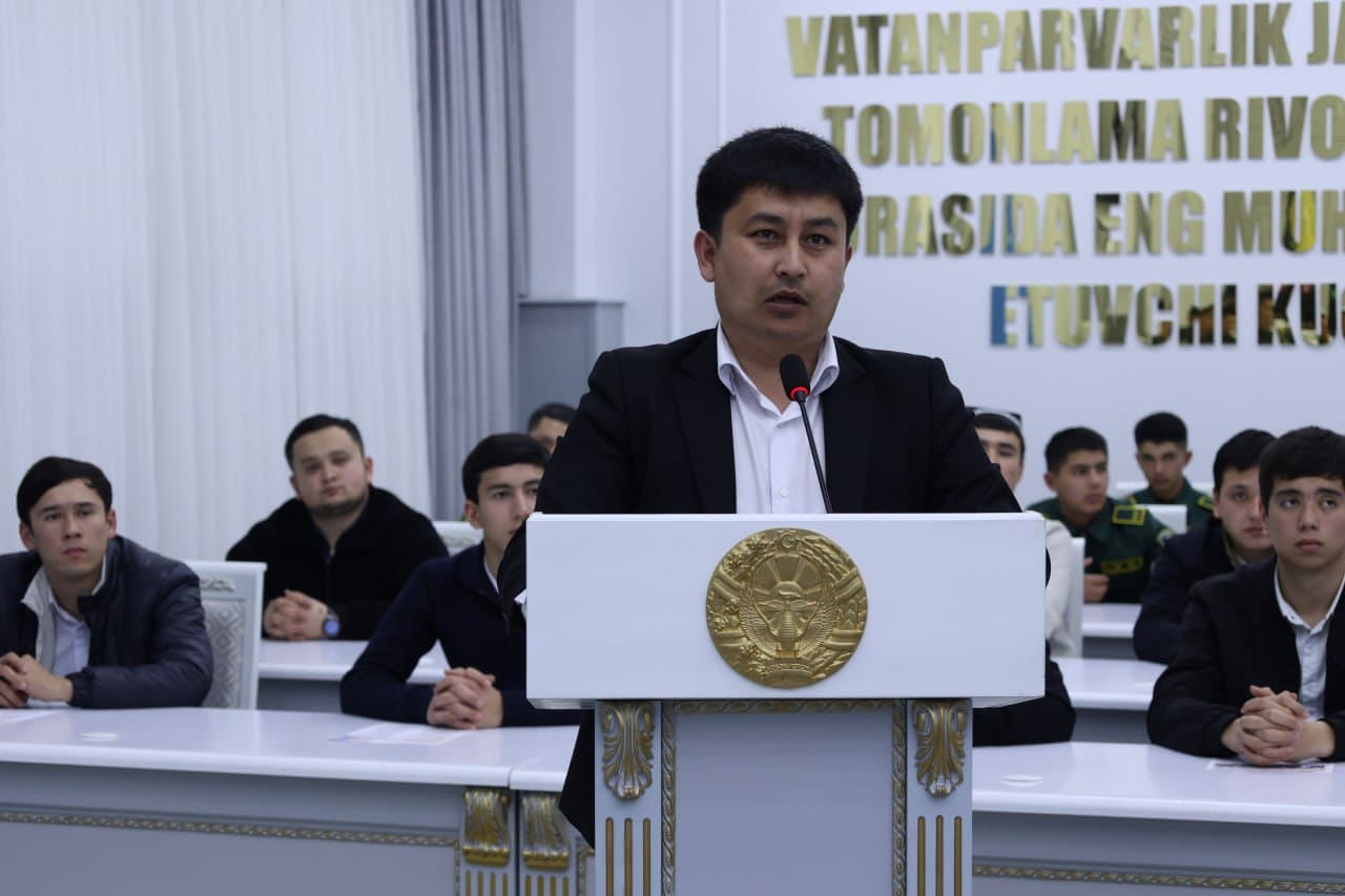 Sharqiy harbiy okrugda yoshlar bilan ochiq muloqot tashkil etildi