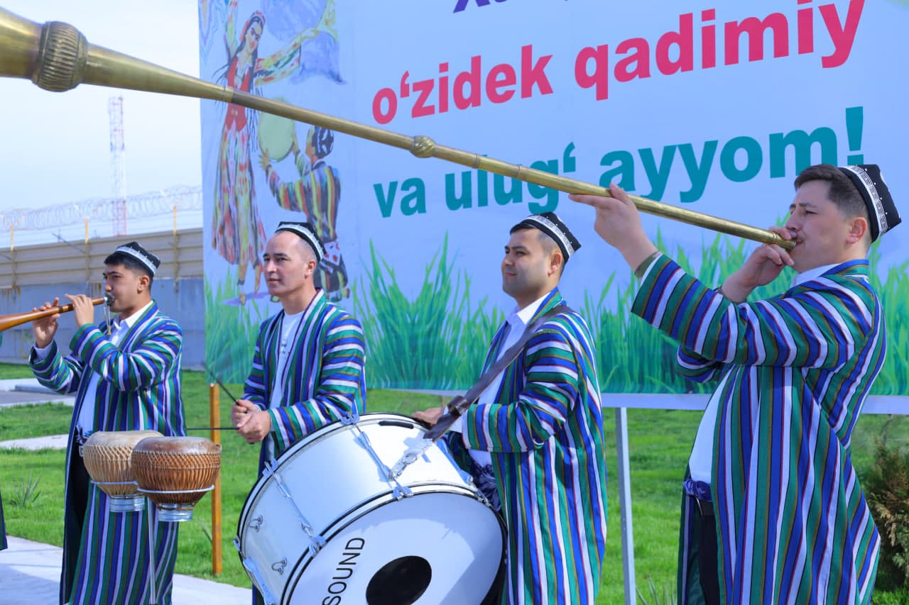 Sharqona yangi yil sayli