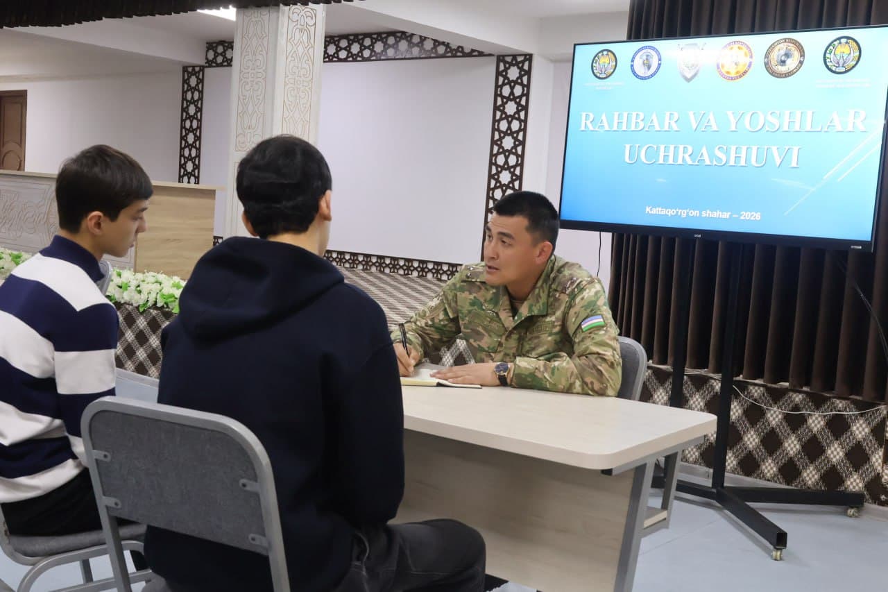 Markaziy harbiy okrugda yoshlar bilan keng qamrovli tadbirlar oʻtkazilmoqda