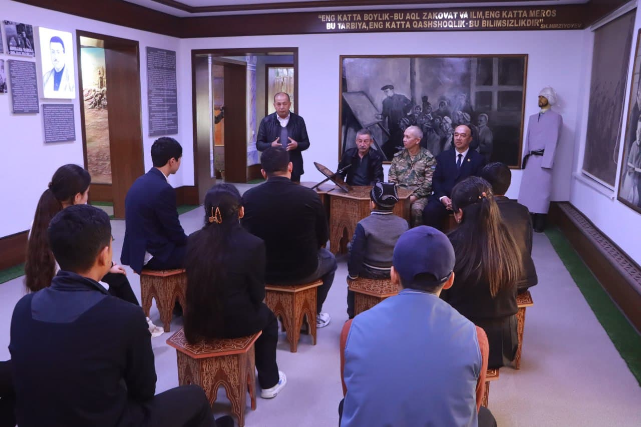 Markaziy harbiy okrugda yoshlar bilan keng qamrovli tadbirlar oʻtkazilmoqda