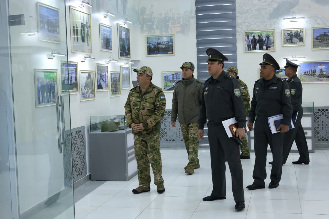 Serjantlar tayyorlash oliy maktabi faoliyati tanqidiy-tahliliy ruhda muhokama qilinib, istiqboldagi vazifalar belgilandi
