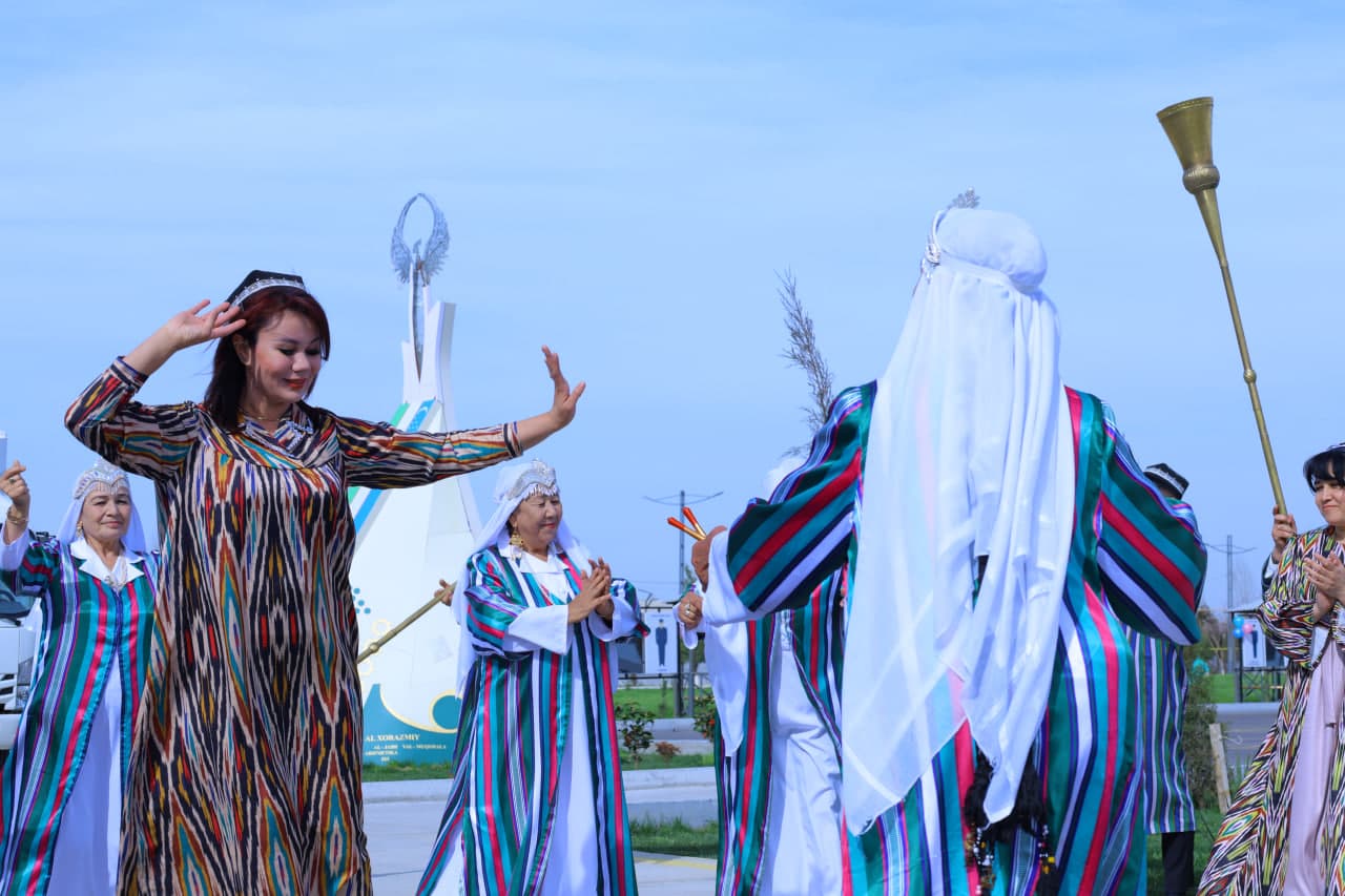 Sharqona yangi yil sayli