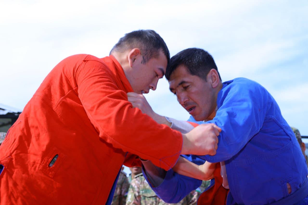 Sharqona yangi yil sayli